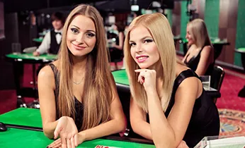 Hình ảnh đội ngũ hỗ trợ khách hàng 79bet casino